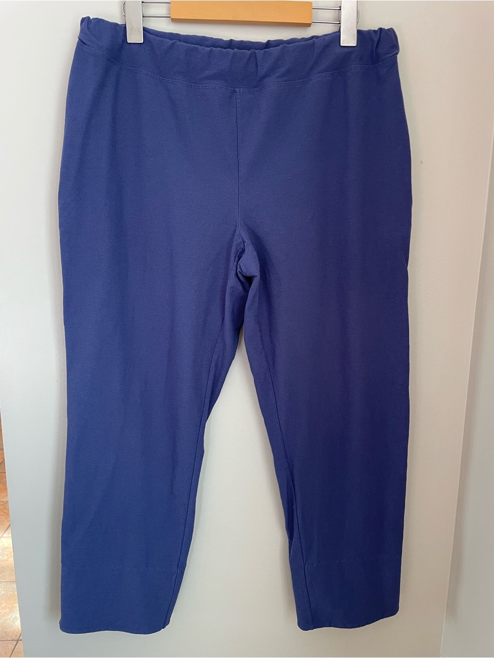 Eileen Fisher Crepe Cropped Pants Blue Size Medium Office Lightweight Minimalist